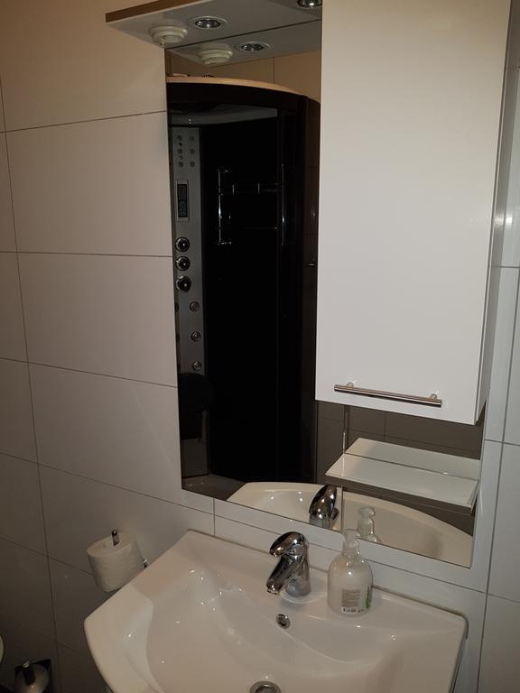 Apartman 4 Kilometar To City Centar Split Zewnętrze zdjęcie