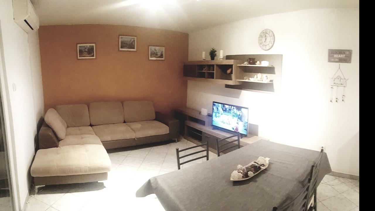 Apartman 4 Kilometar To City Centar Split Zewnętrze zdjęcie